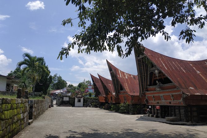 Wonderful 7 Days North Sumatra Tour (Include: 2 Days 1 Night Jungle Trekking) - Mount Sibayak: sunrise climb option and recovery in hot springs